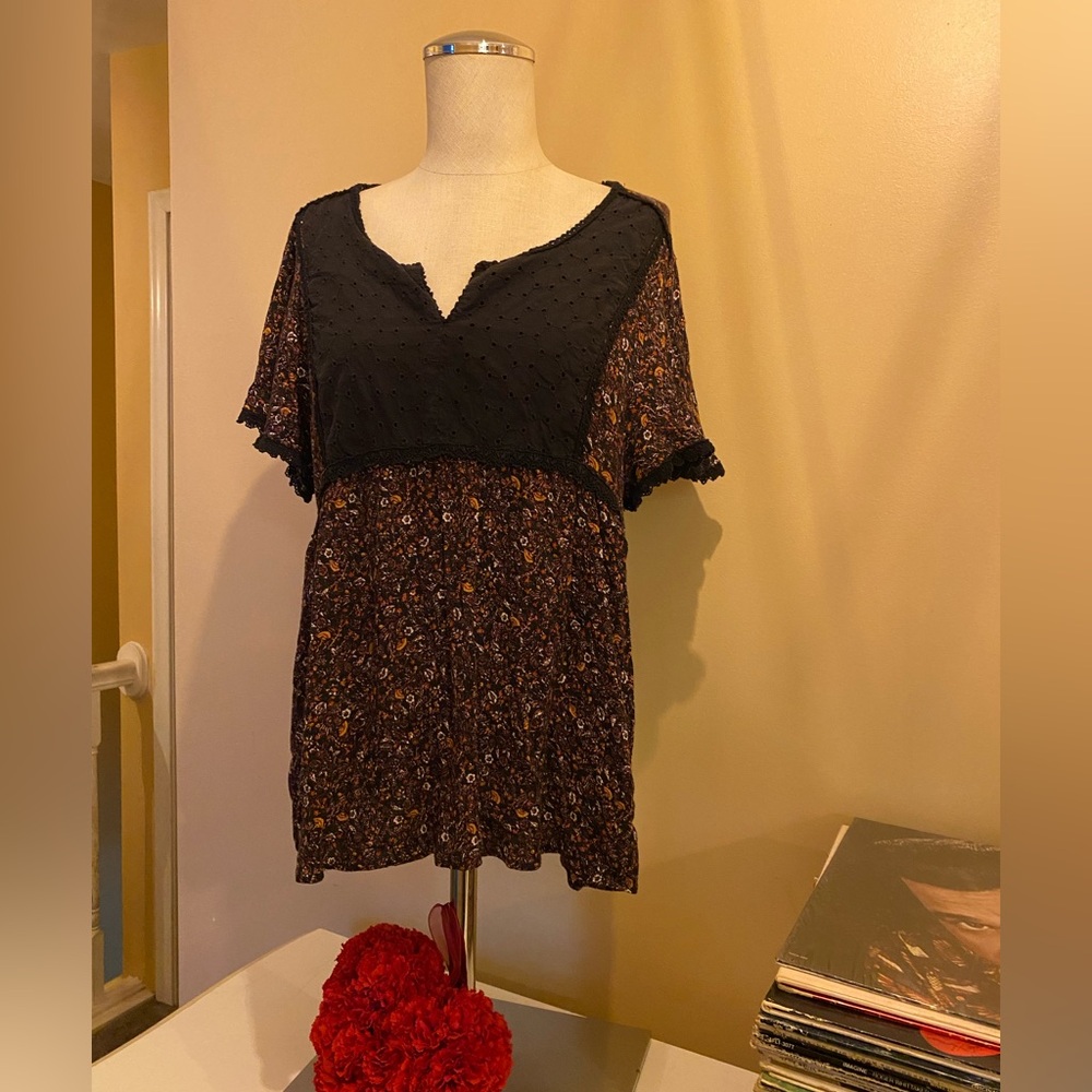 Knox Rose Black and Brown Lace Floral Blouse - Picture 2 of 9